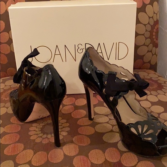 Joan&David:1”platform 5”heel black patent leather - Picture 2 of 3